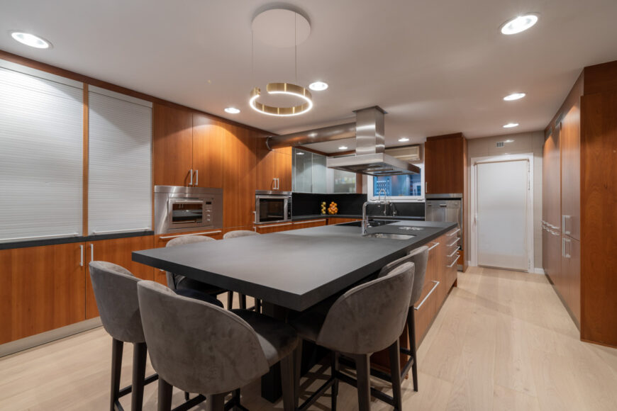 Diseño de cocina moderna y funcional