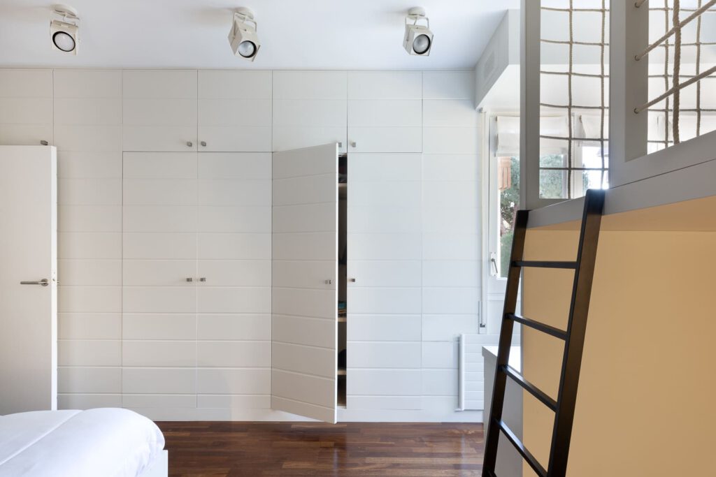 DORMITORIO LILIAN